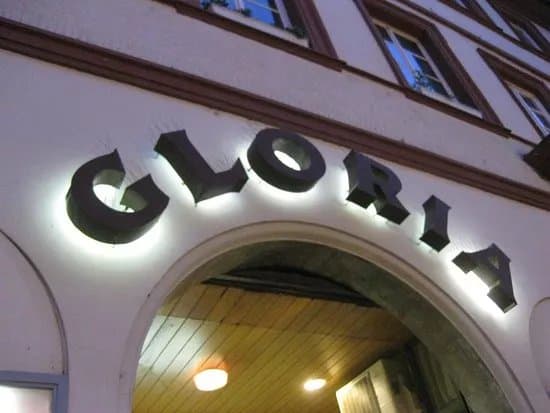 Gloria & Gloriette