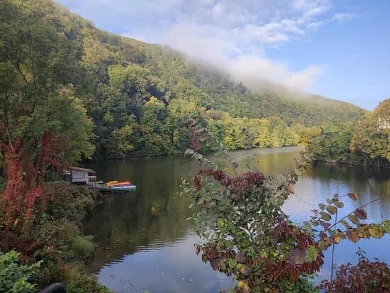 Hamori-to (Hamori Lake)