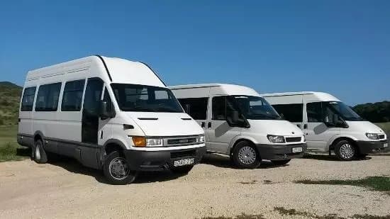 S1 Budapest Airport Transfer Service