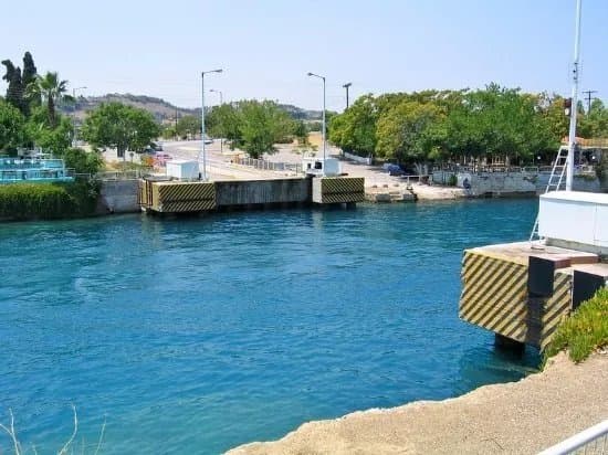 Submersible Bridges