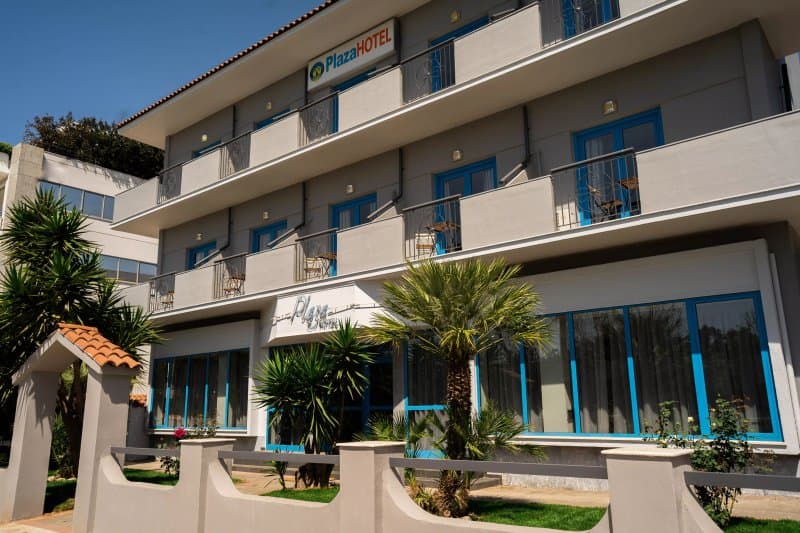 Plaza Riviera Hotel