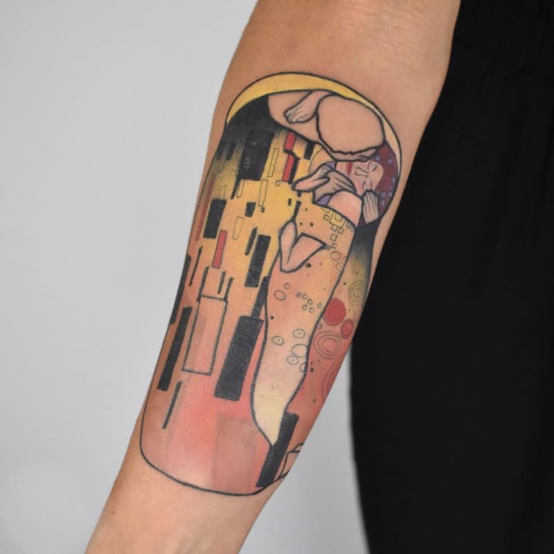 Fine Heart Custom Ink / Tattoo Studio