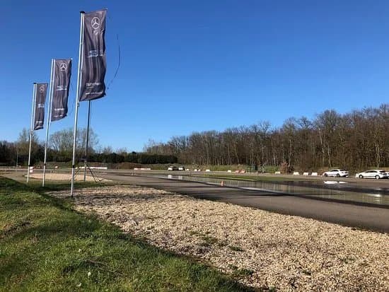 Safety Experience Center (rijvaardigheidstrainingen)