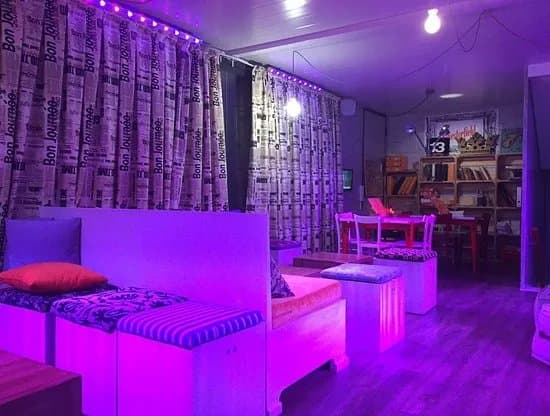 Chesterfield Lounge
