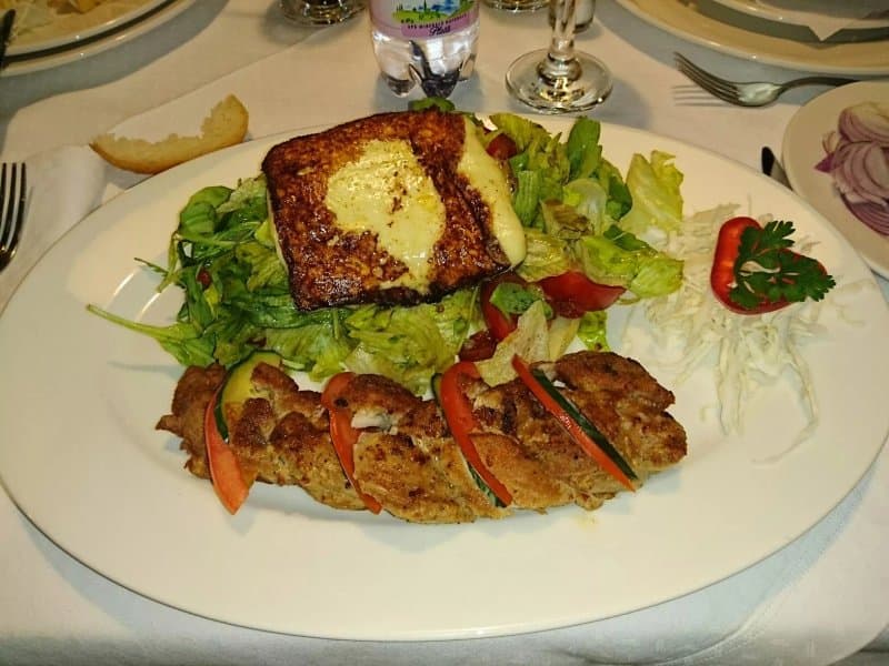 Restaurants & cafés