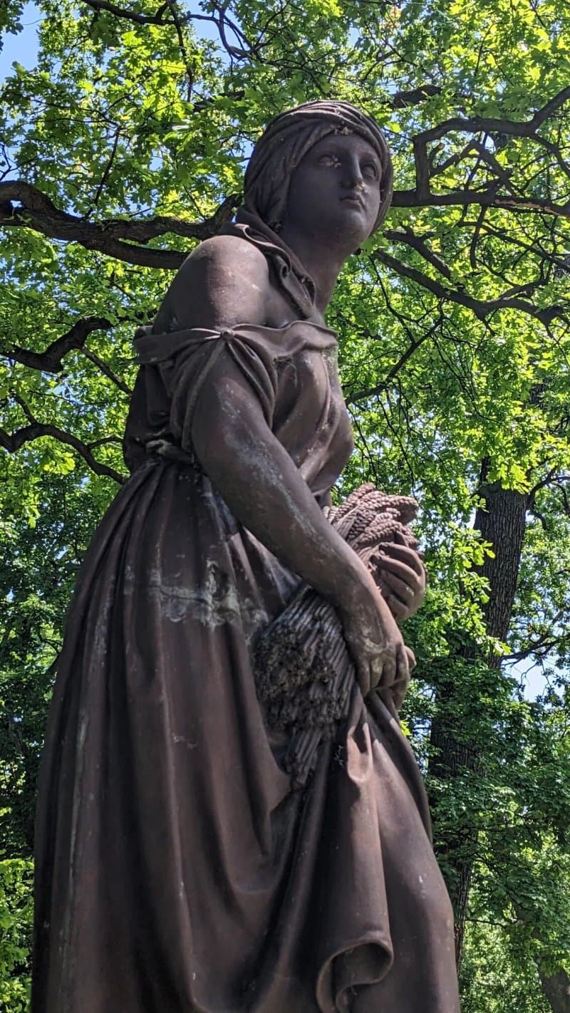 Harvest Statue