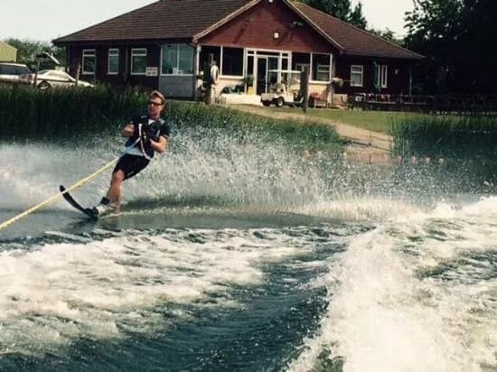 Billabong Watersports & Caravan Park