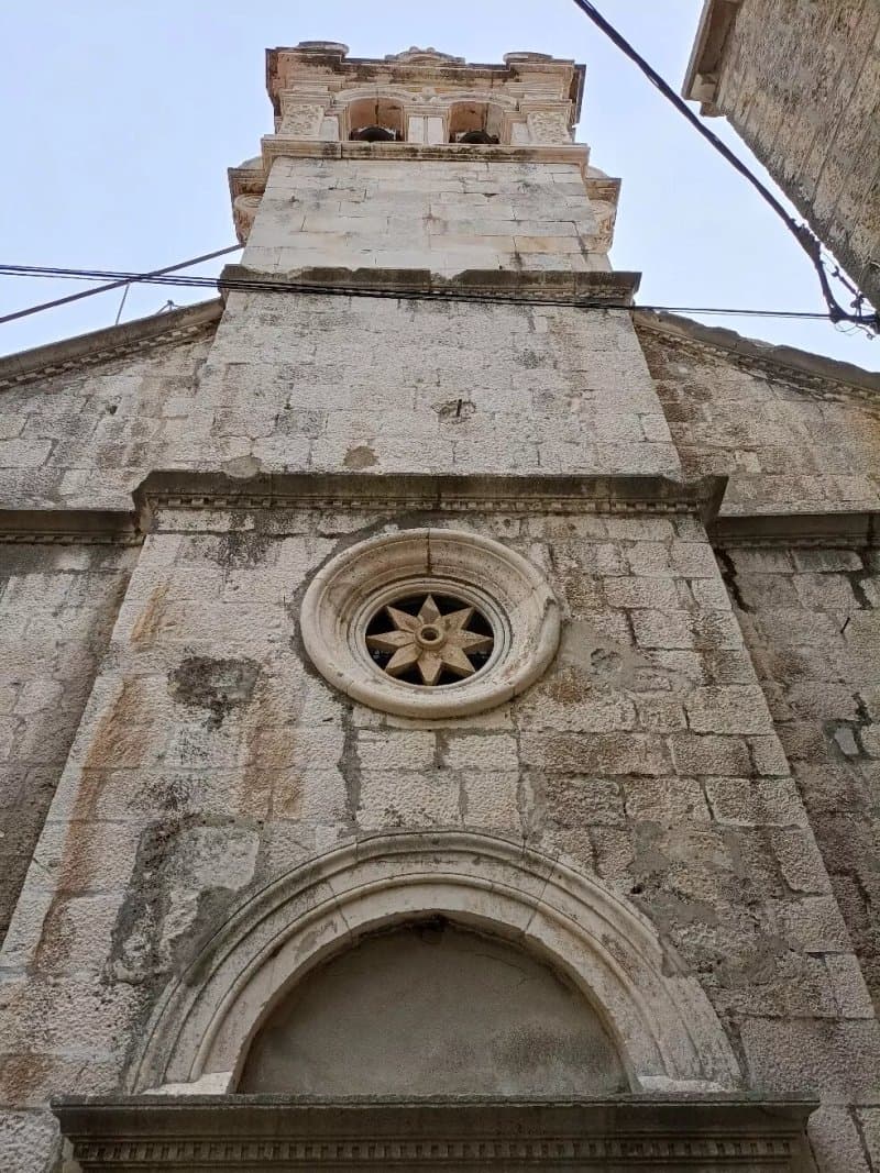 Church Svih Svetih