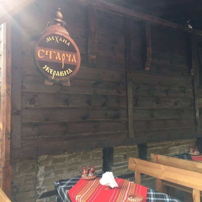 Restaurants & cafés