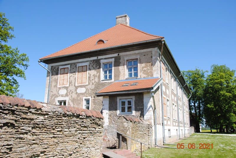Maidla Manor