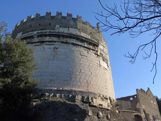 Mausoleo di Cecilia Metella e Castrum Caetani - Parco Archeologico dell'Appia Antica