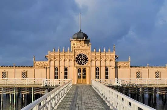 Varbergs Kallbadhus