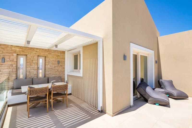 Thalassa Suites