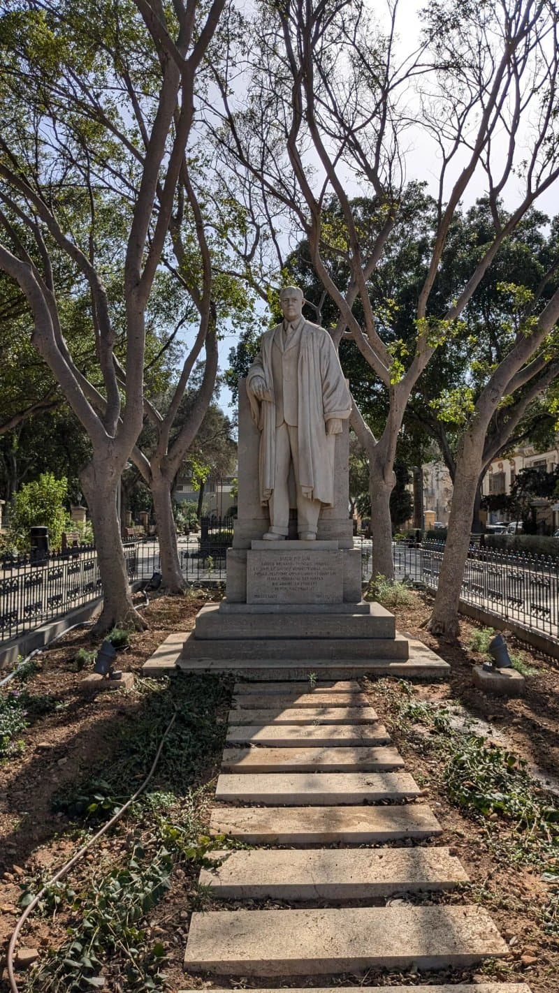 Hugo Mifsud Monument
