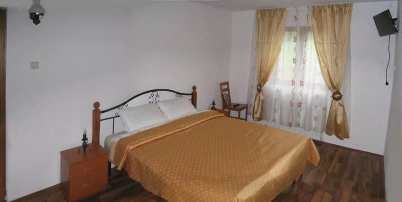 La Trovanti B&B