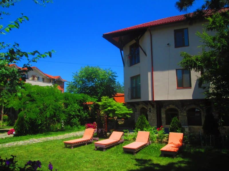 Vamabel House