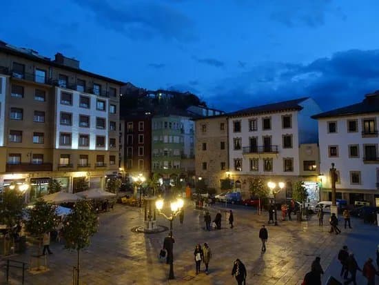 Plaza Miguel de Unamuno