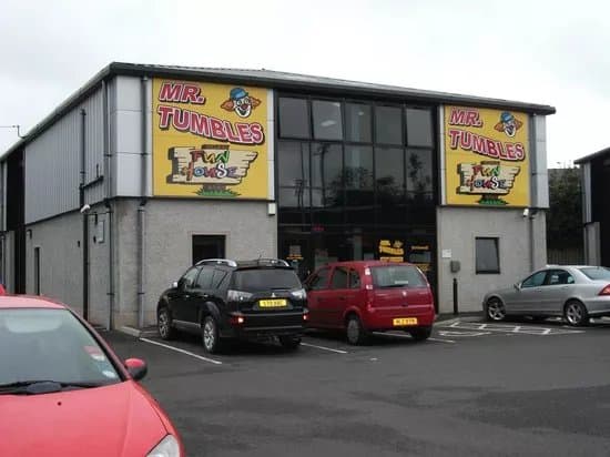 Mr Tumbles House of Fun