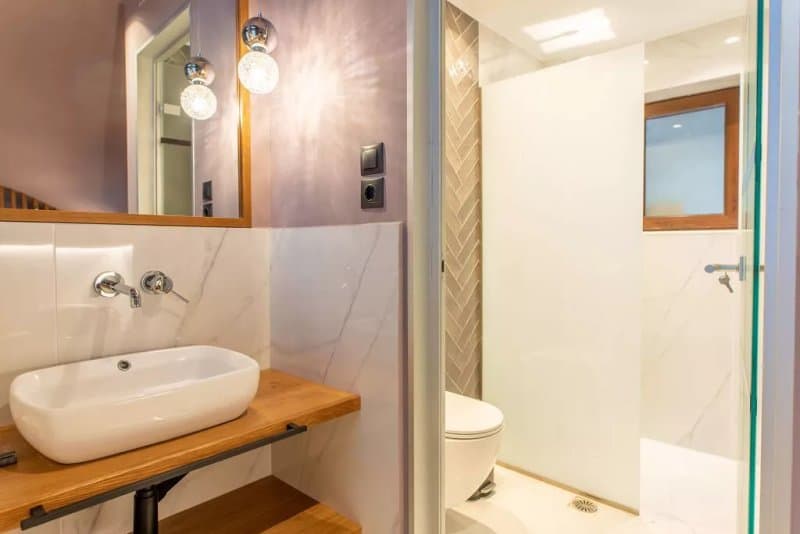 5 Raches Retreat