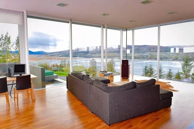 Exclusive villa opposite Akureyri