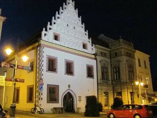 Ctibor House