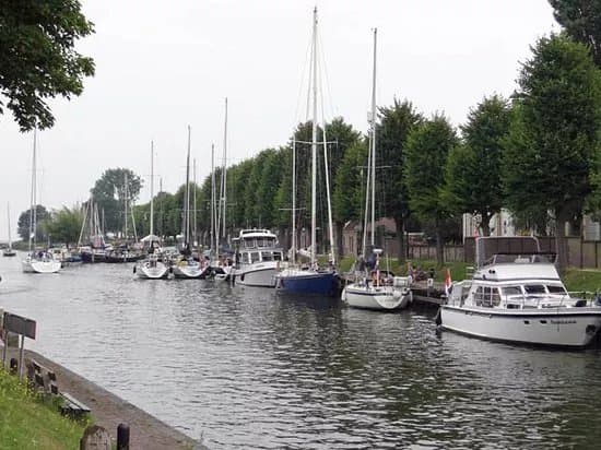 Stadshavens Medemblik bv
