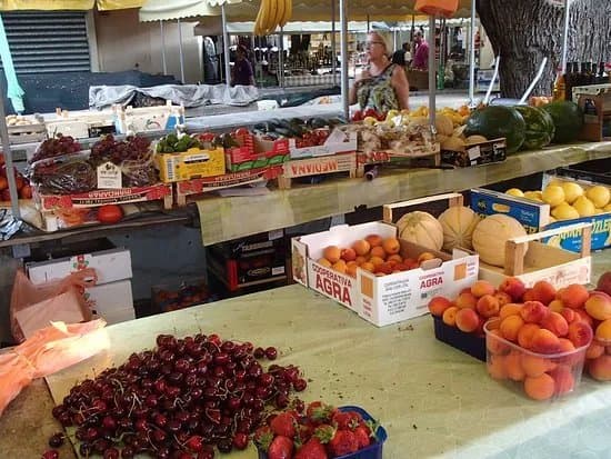 Green Market