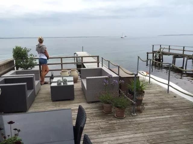 Bed & Breakfast - By The Sea