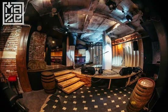 Club Maze - live music bar