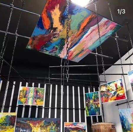 Annie Klaus Art Shop/ Gallery