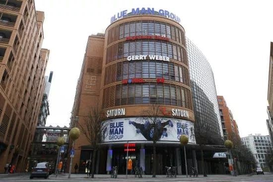 Blue Man Group - Stage Bluemax Theater