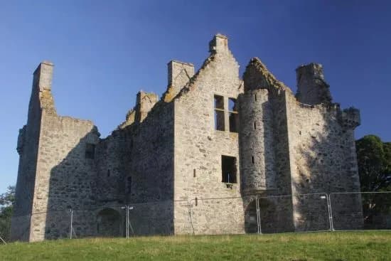 Glenbuchat Castle