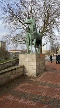 Horse Well