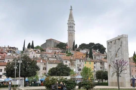 Monument to fallen fighters and victims of Fascist terror