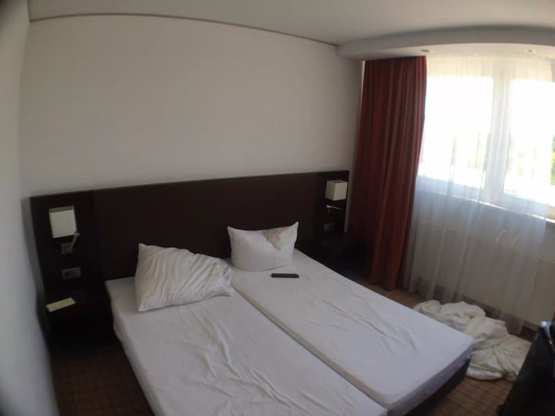 Select Hotel Feringapark