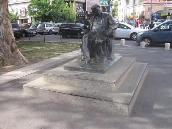 Statue of George Enescu