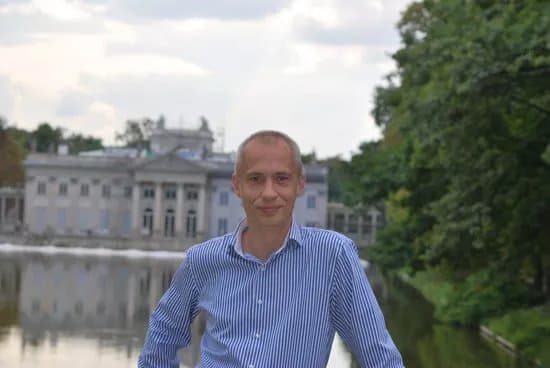 Warsaw Guide Private Tours throughout Poland