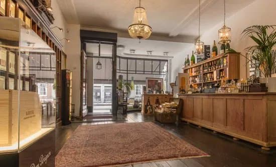 La Casa del Habano