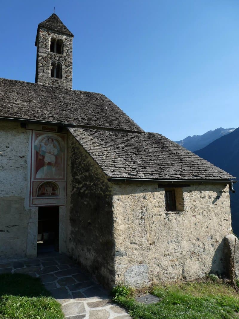 Chiesa romanica di San Carlo a Negrentino