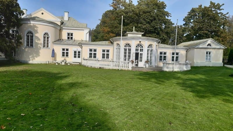 Kumna Mois