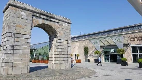 Triumphal Arch