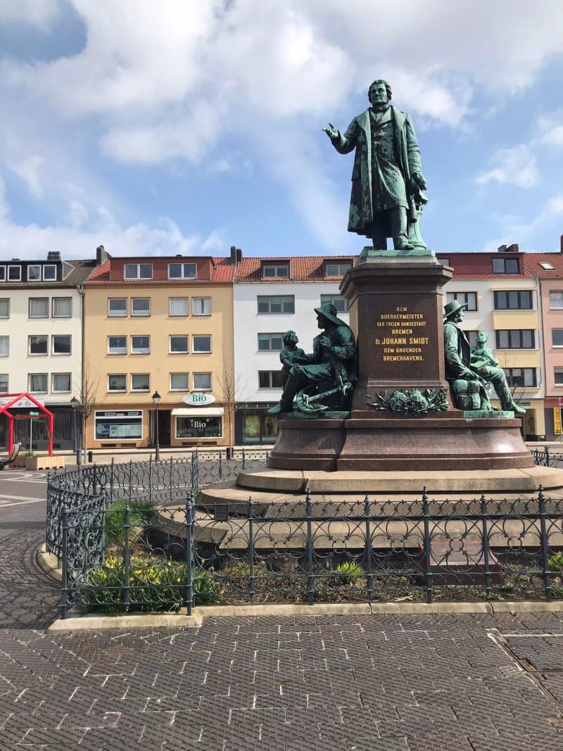 Theodor - Heuss - Platz