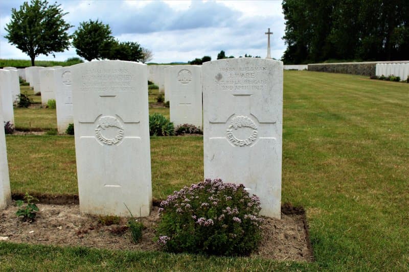 Trois Arbres Cemetery