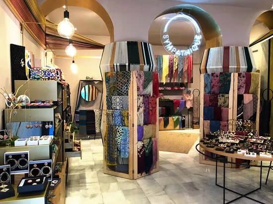 Sympathique Shop