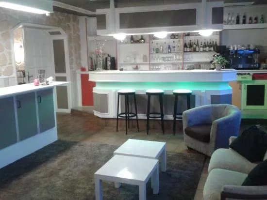 Hotel Restaurant Le Merle blanc
