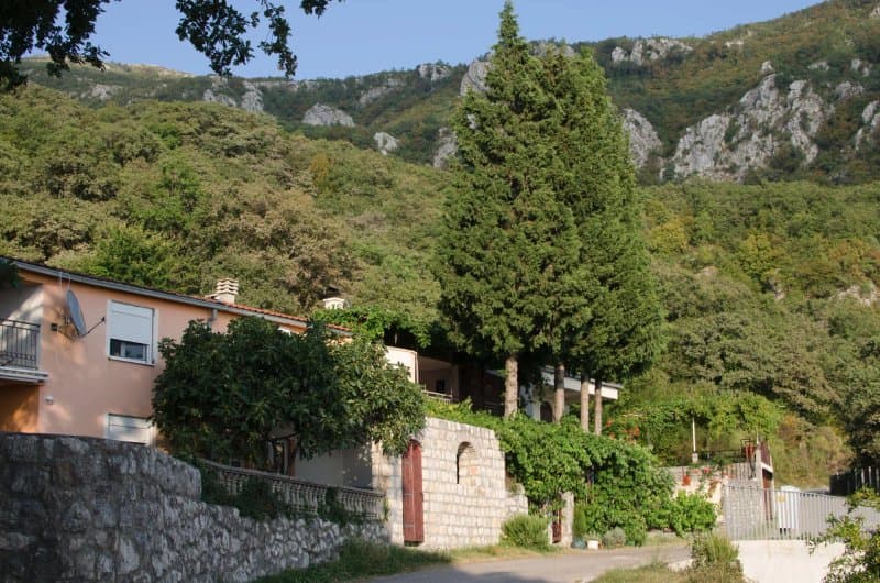 Apartments Pastrovski Konak