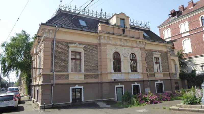 Arpad Naschitz House