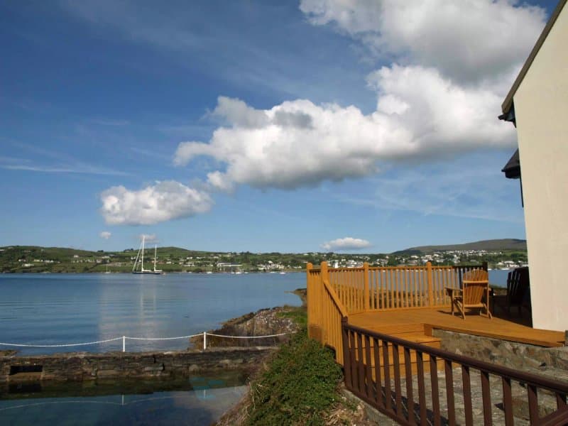 Waters Edge Accommodation