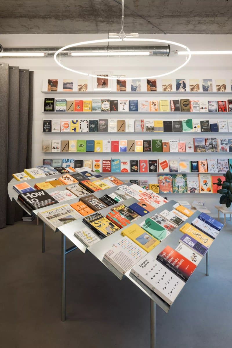 Brot Books Deli