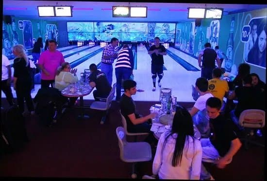 Jumanji Bowling